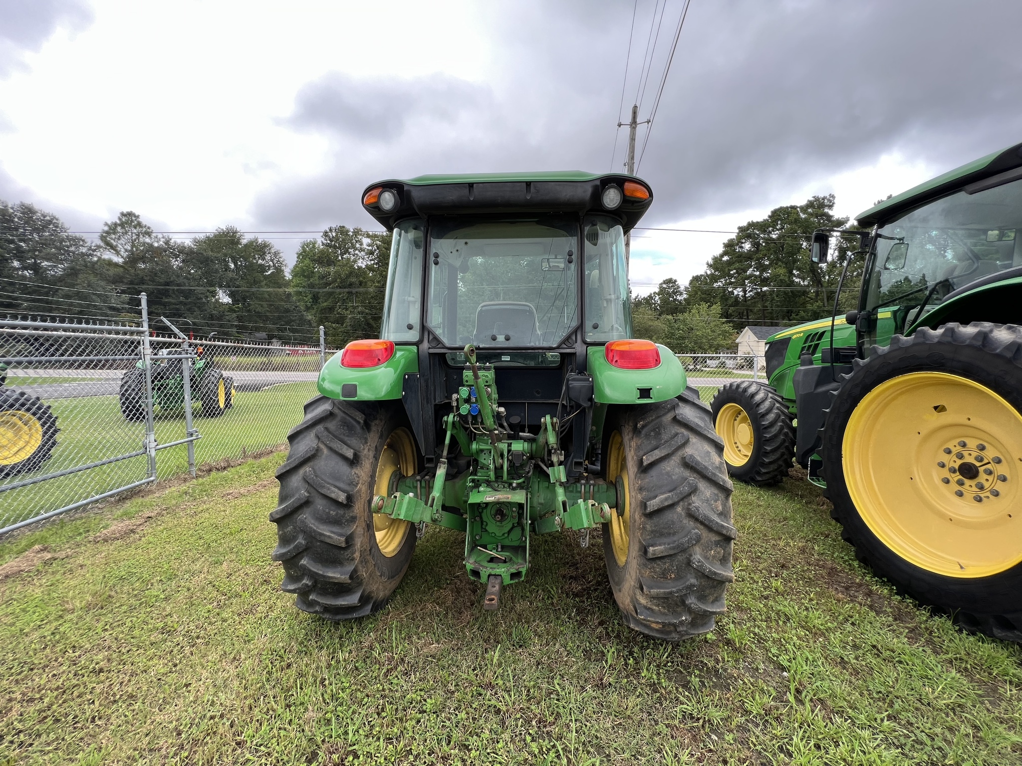 2014 John Deere 5085E Utility Tractors Whiteville, NC