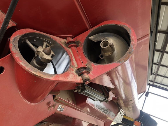 2009 Unverferth GC-7250