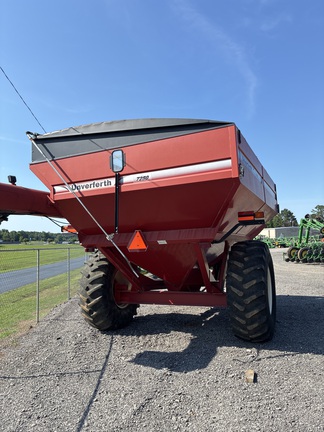2009 Unverferth GC-7250