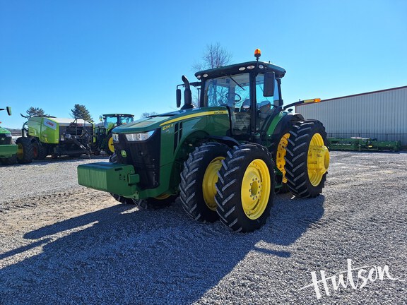 Photo of 2019 John Deere 8295R