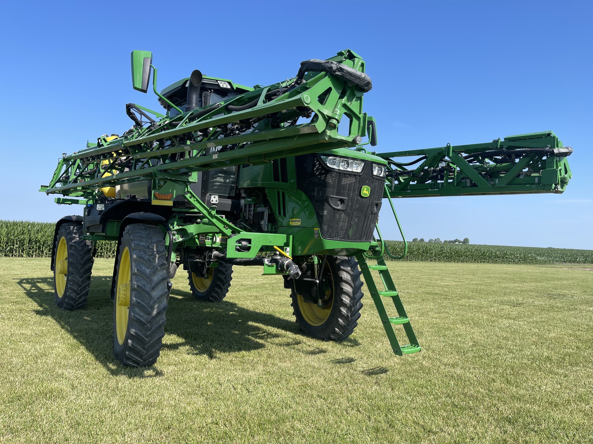  2022 John Deere 410R at Heritage Tractor in Quincy, IL
