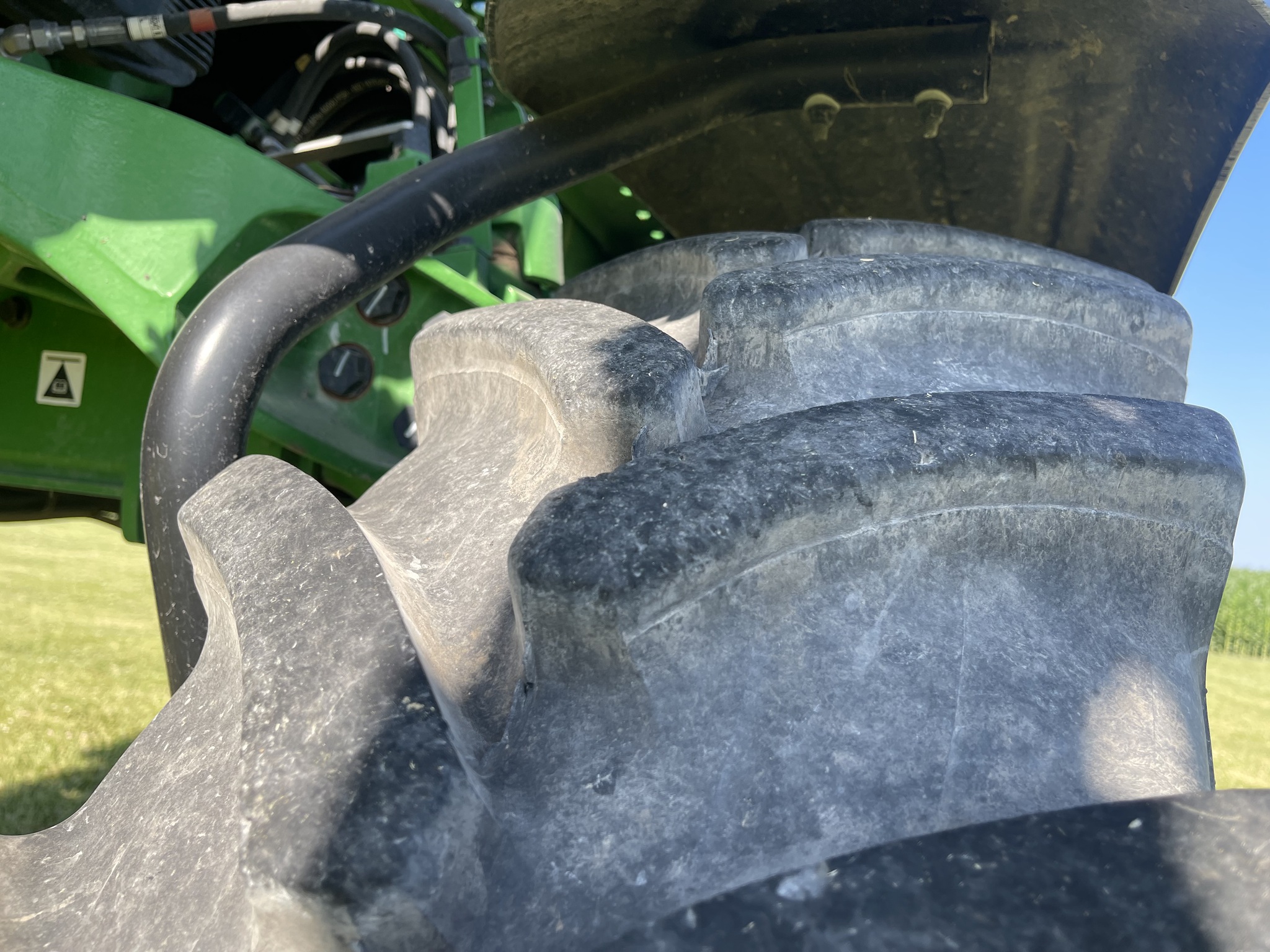 2022 John Deere 410R at Heritage Tractor in Quincy, IL