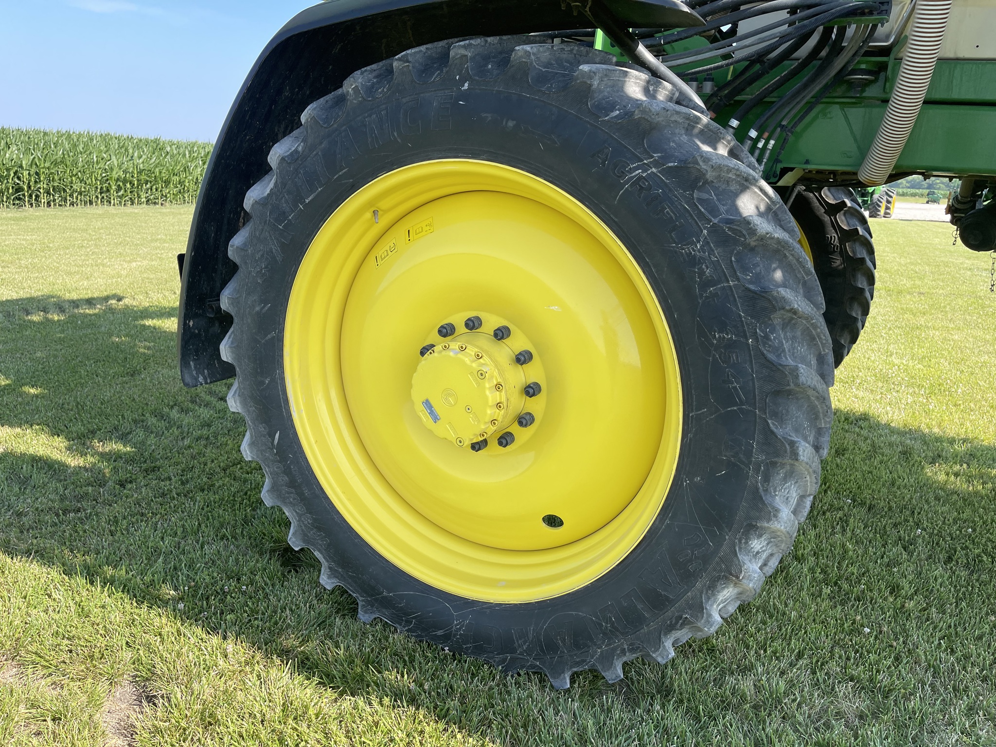  2022 John Deere 410R at Heritage Tractor in Quincy, IL