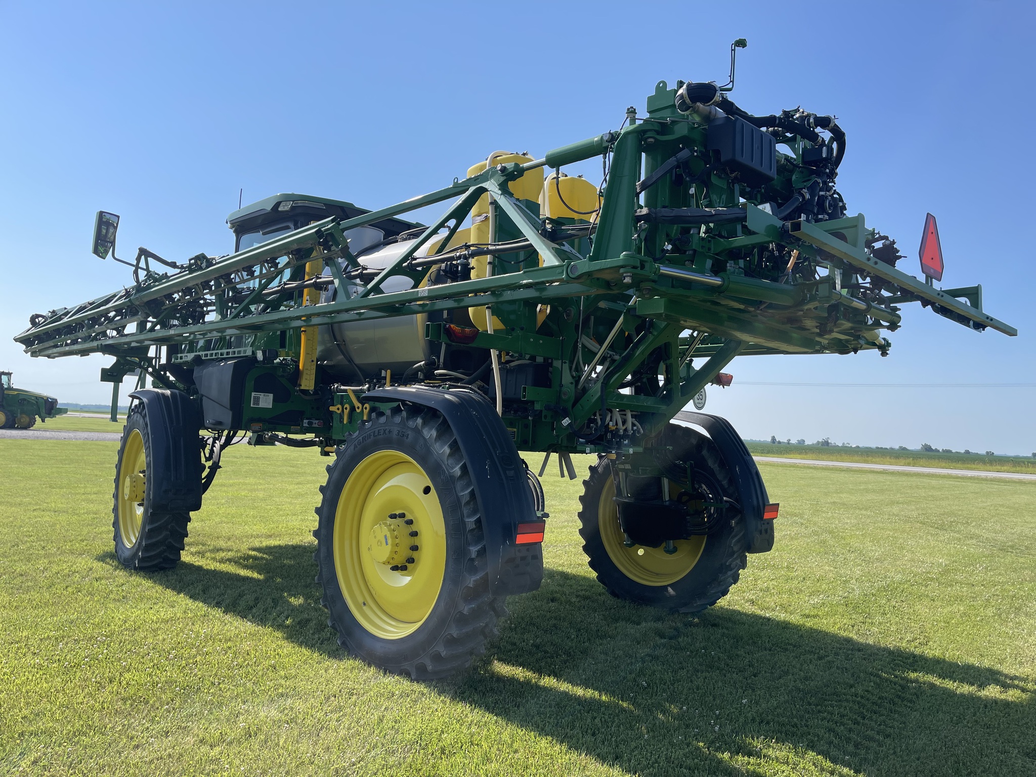  2022 John Deere 410R at Heritage Tractor in Quincy, IL