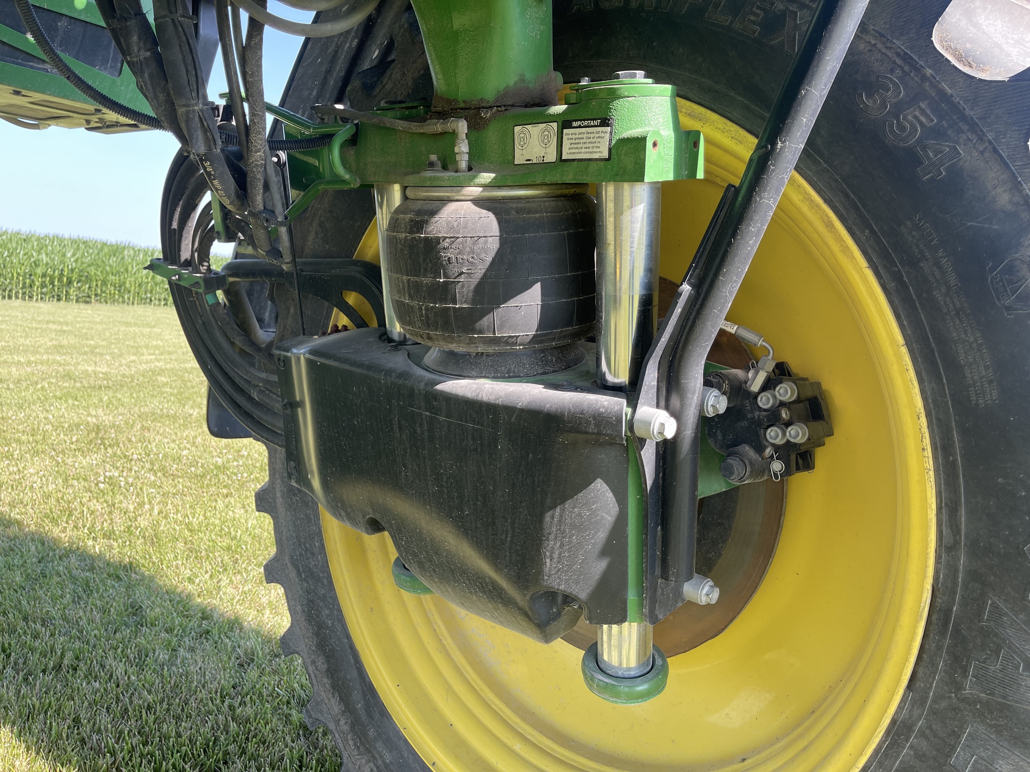  2022 John Deere 410R at Heritage Tractor in Quincy, IL