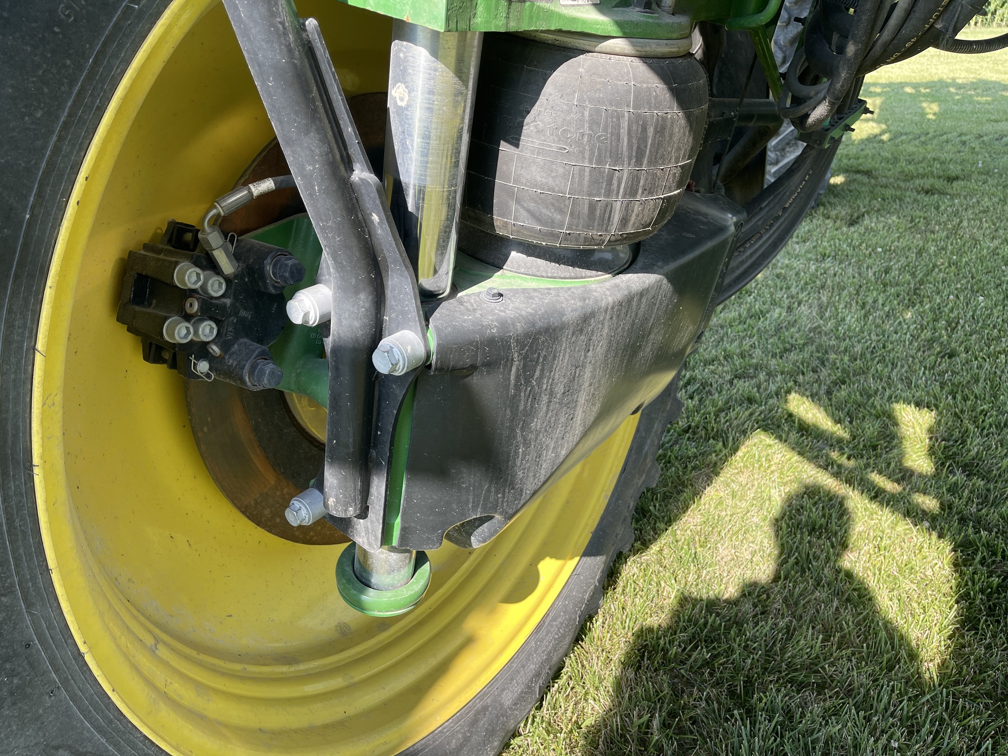  2022 John Deere 410R at Heritage Tractor in Quincy, IL