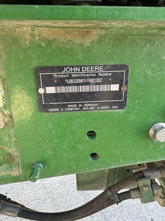 2020 John Deere 6120M-4