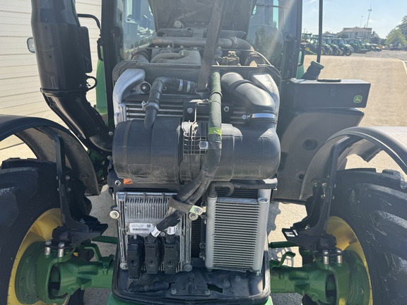 2020 John Deere 6120M-6