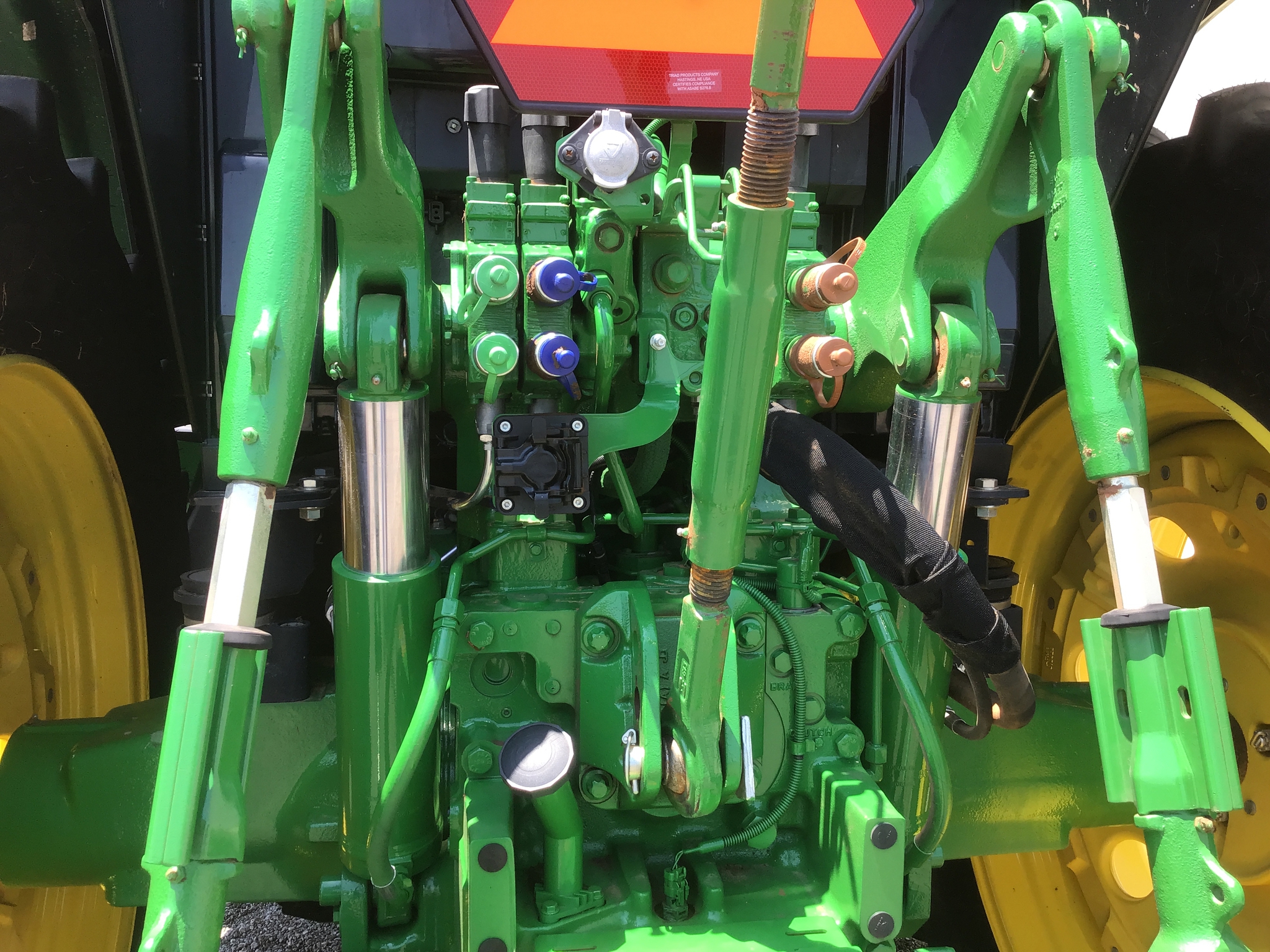 2023 John Deere 6155M Image 10