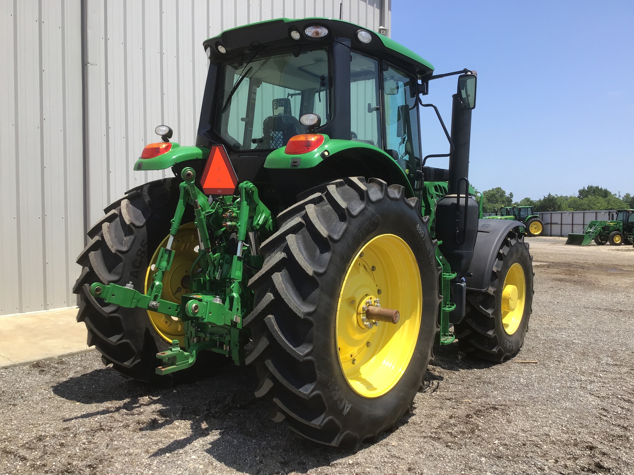 2023 John Deere 6155M Image 7