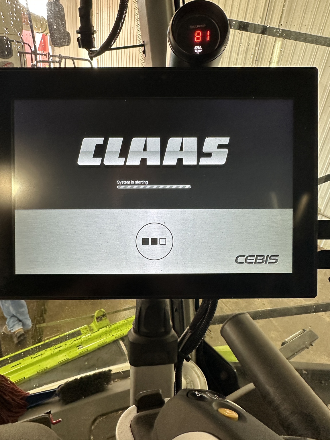 2021 Claas 8700TT Image 22