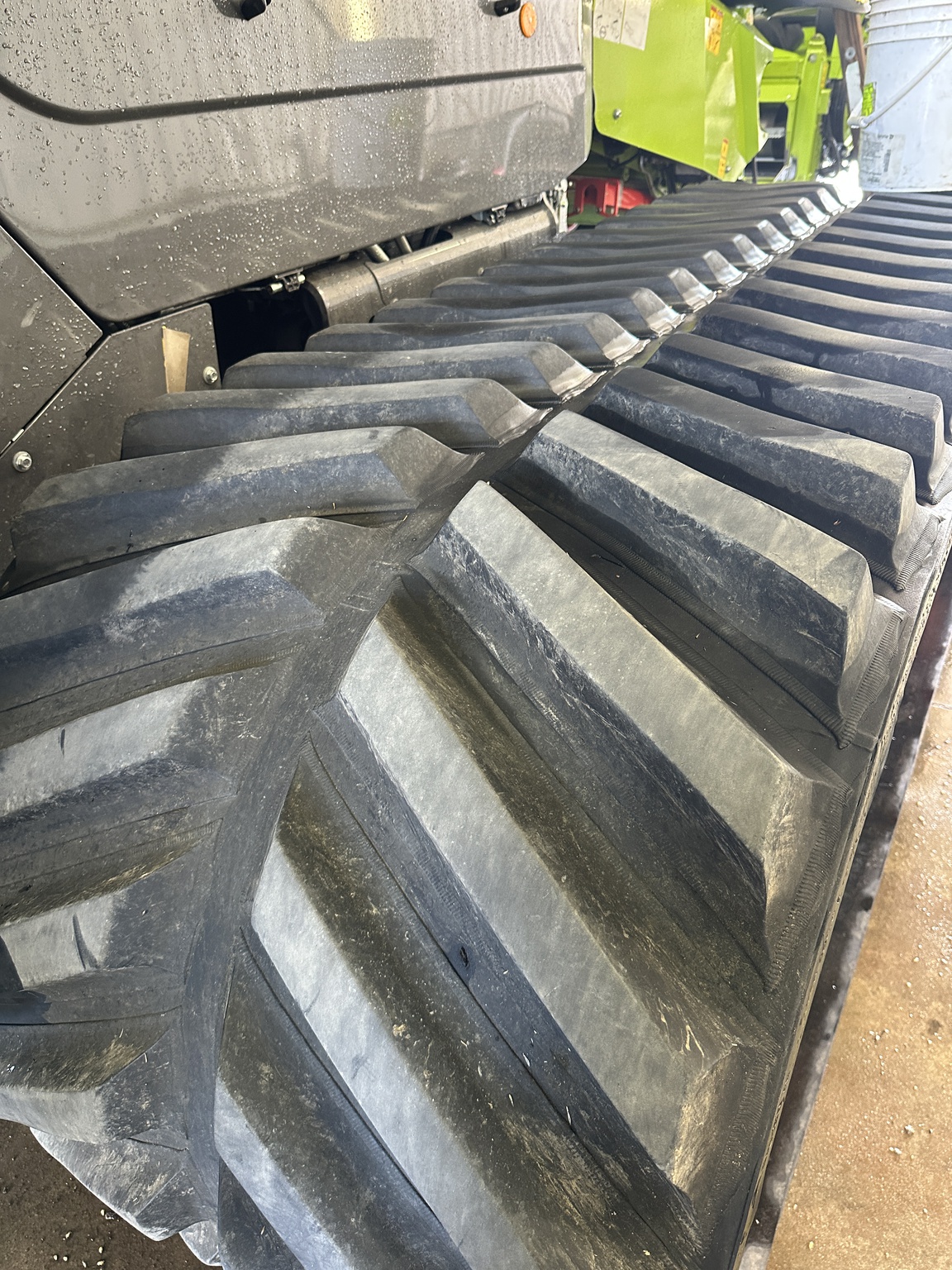 2021 Claas 8700TT Image 17