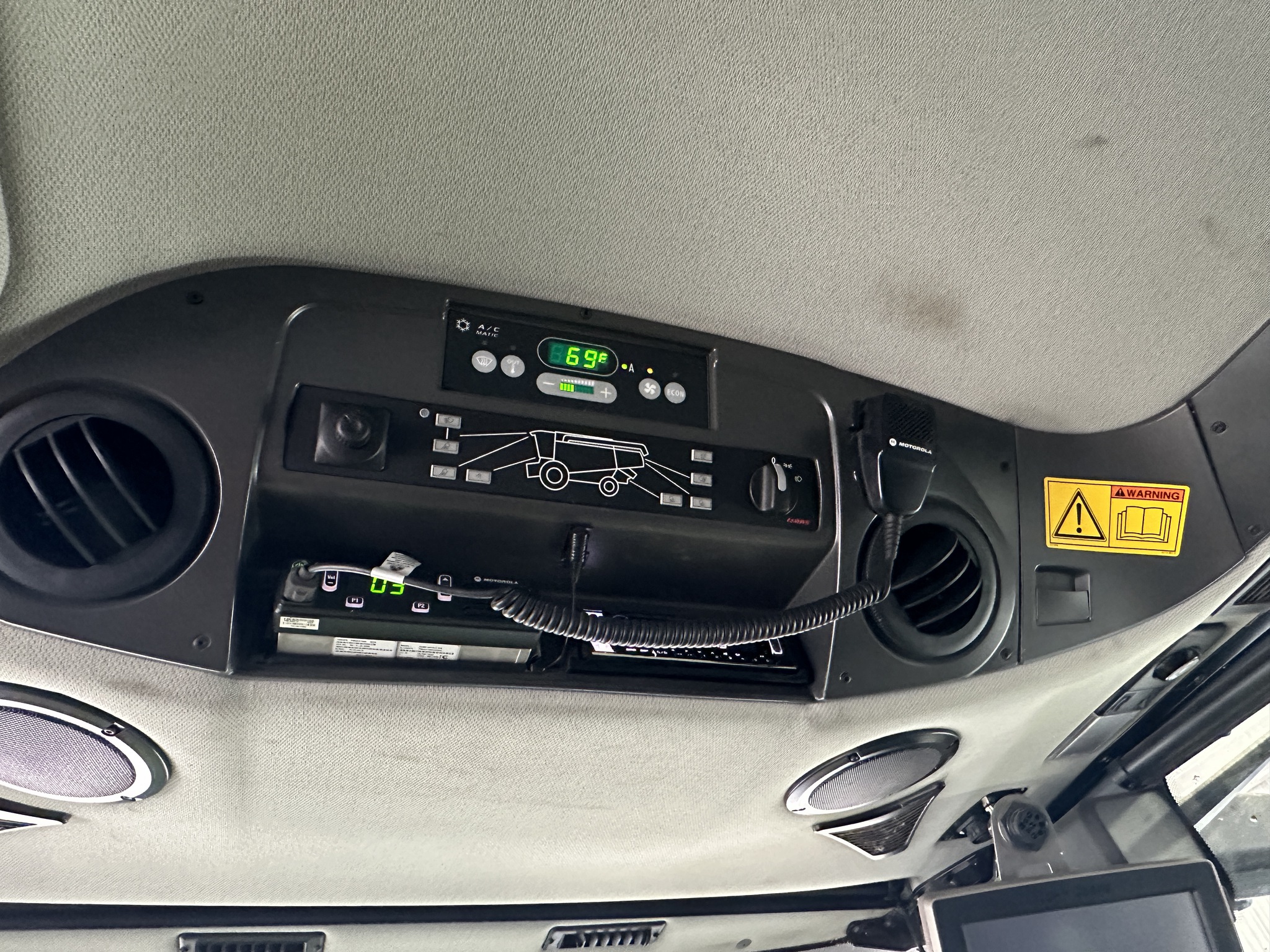 2021 Claas 8700TT Image 23