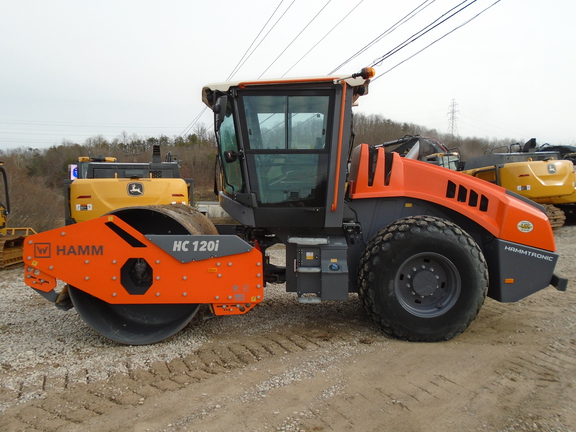 Photo of a 2023 Hamm HC120i