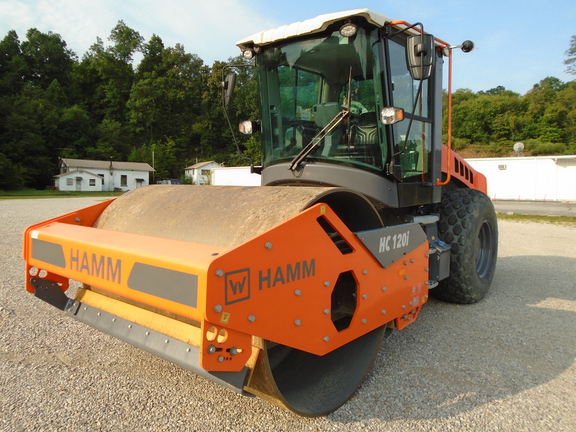 2023 Hamm HC120I