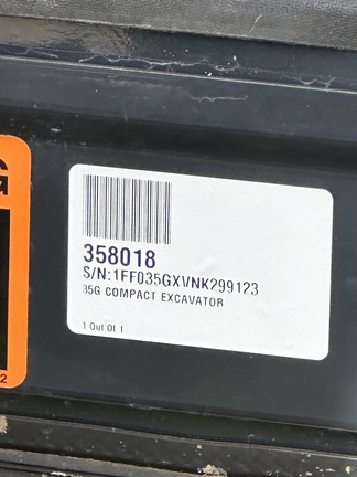 2022 John Deere 35G Photo 7