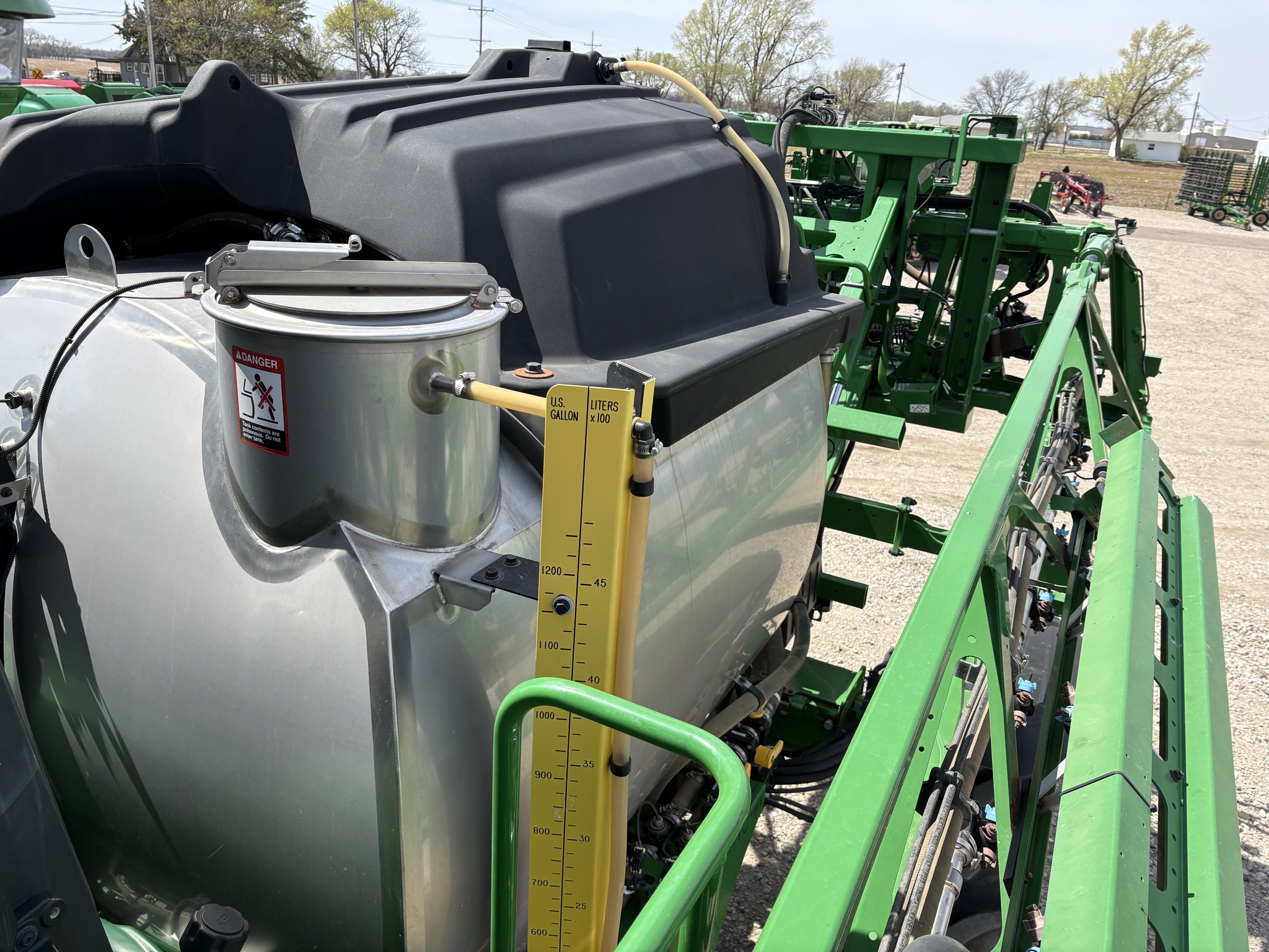 2023 John Deere 612R Image 8