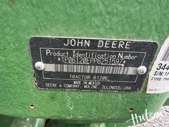 Photo of 2023 John Deere 6120E