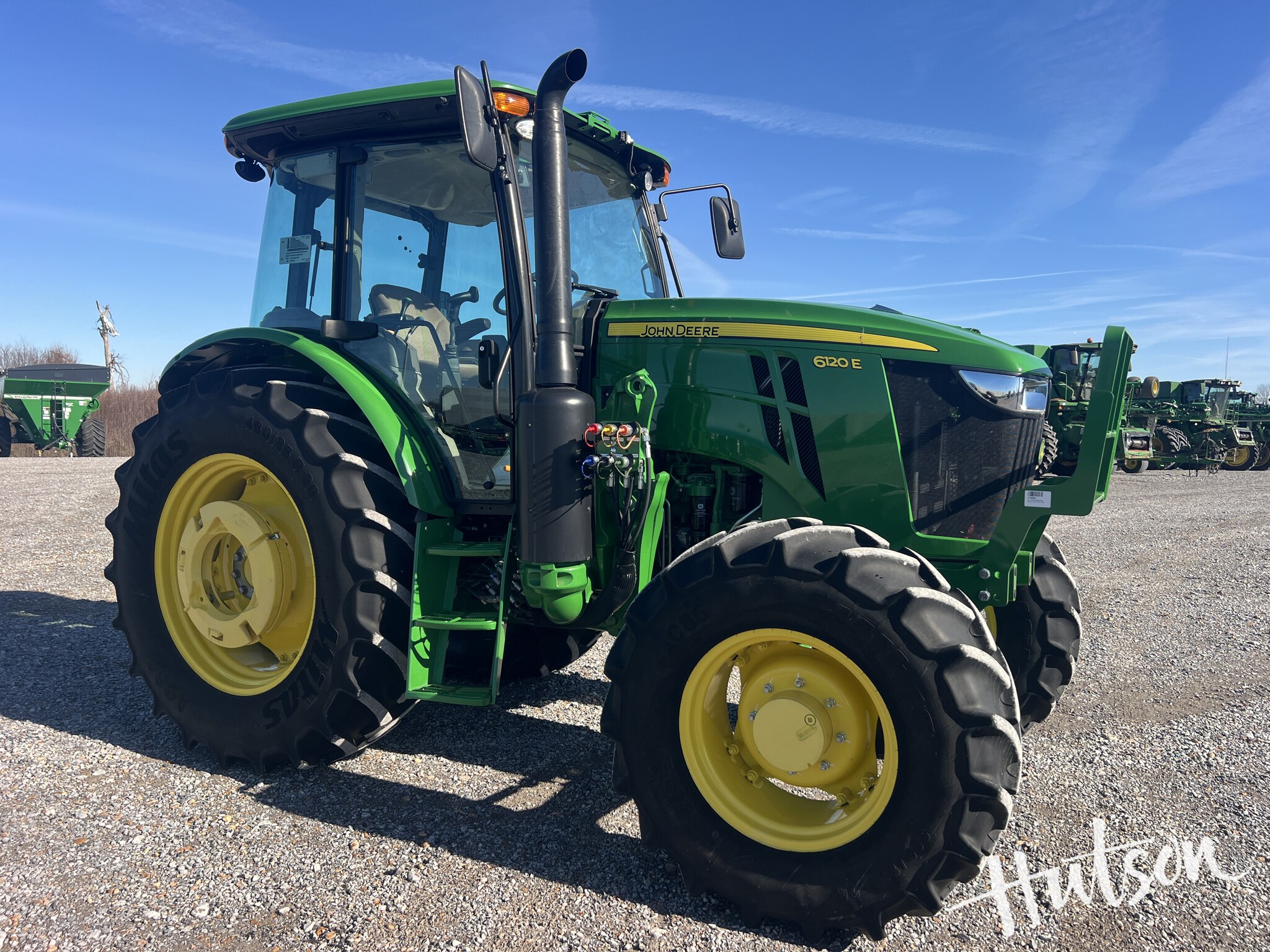 2023 John Deere 6120E