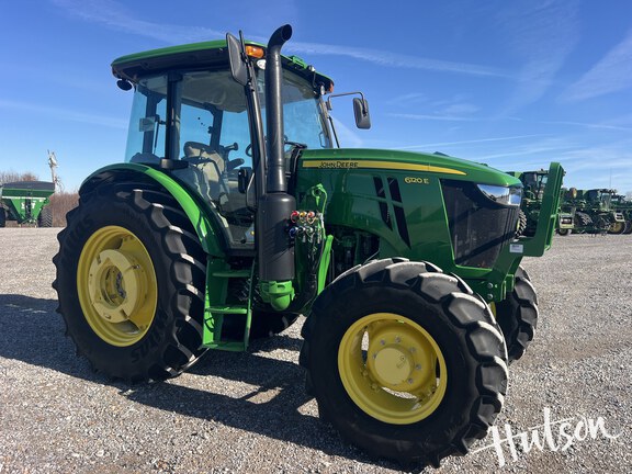 Photo of 2023 John Deere 6120E