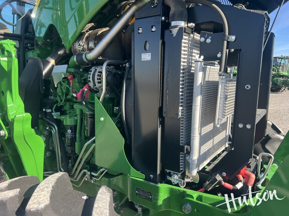 Photo of 2023 John Deere 6120E