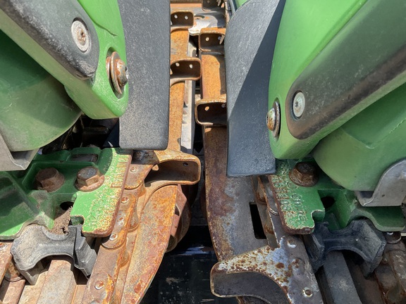 2017 John Deere 612C - Photo11