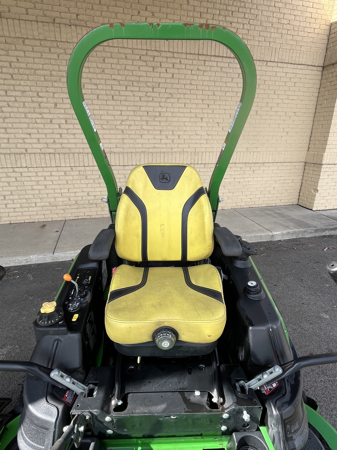 2021 John Deere Z960M Image 4