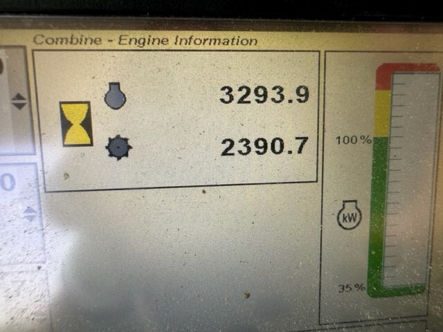 2013 John Deere S670 Image 30