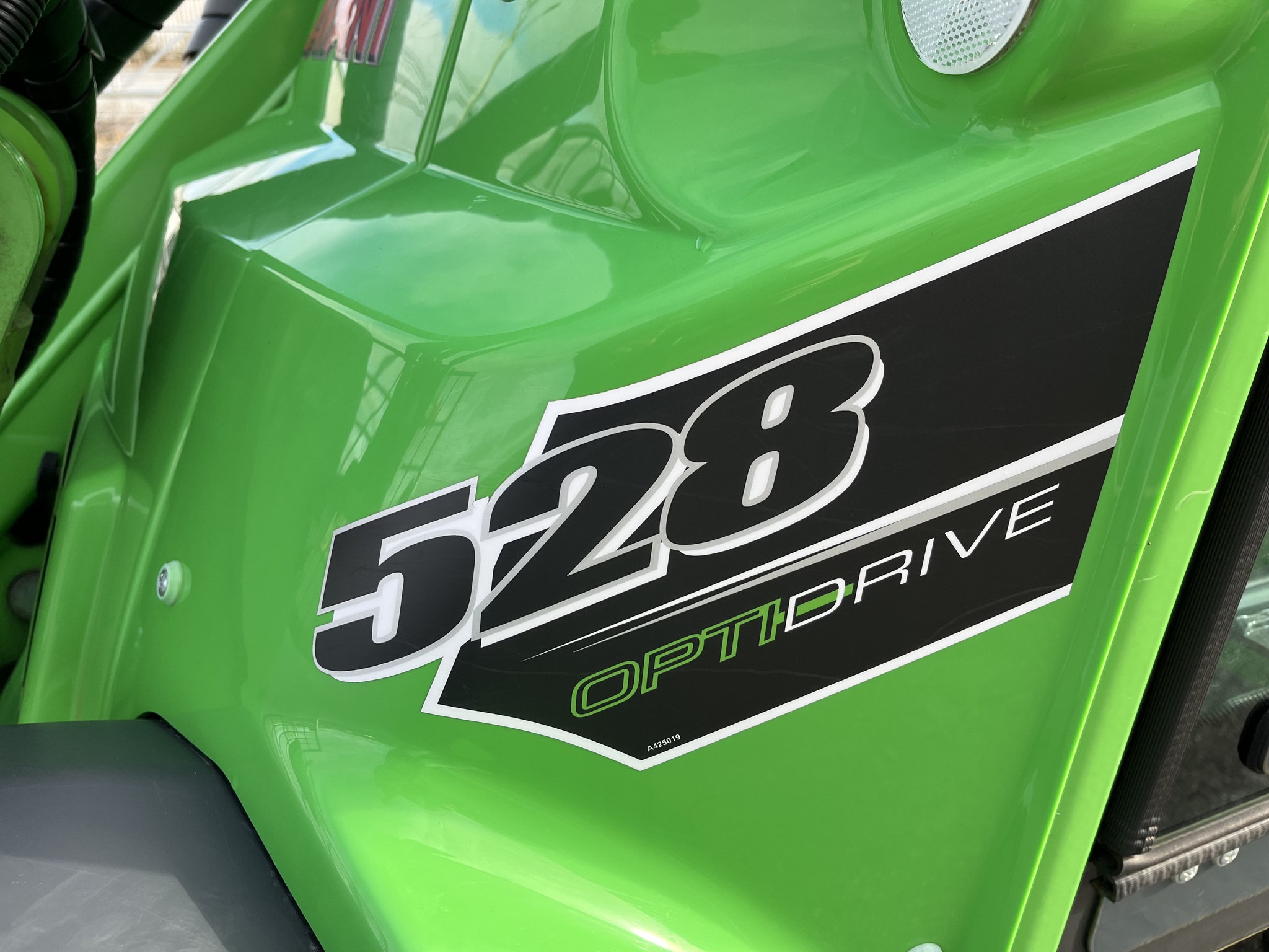 2023 Avant M528 Image 10