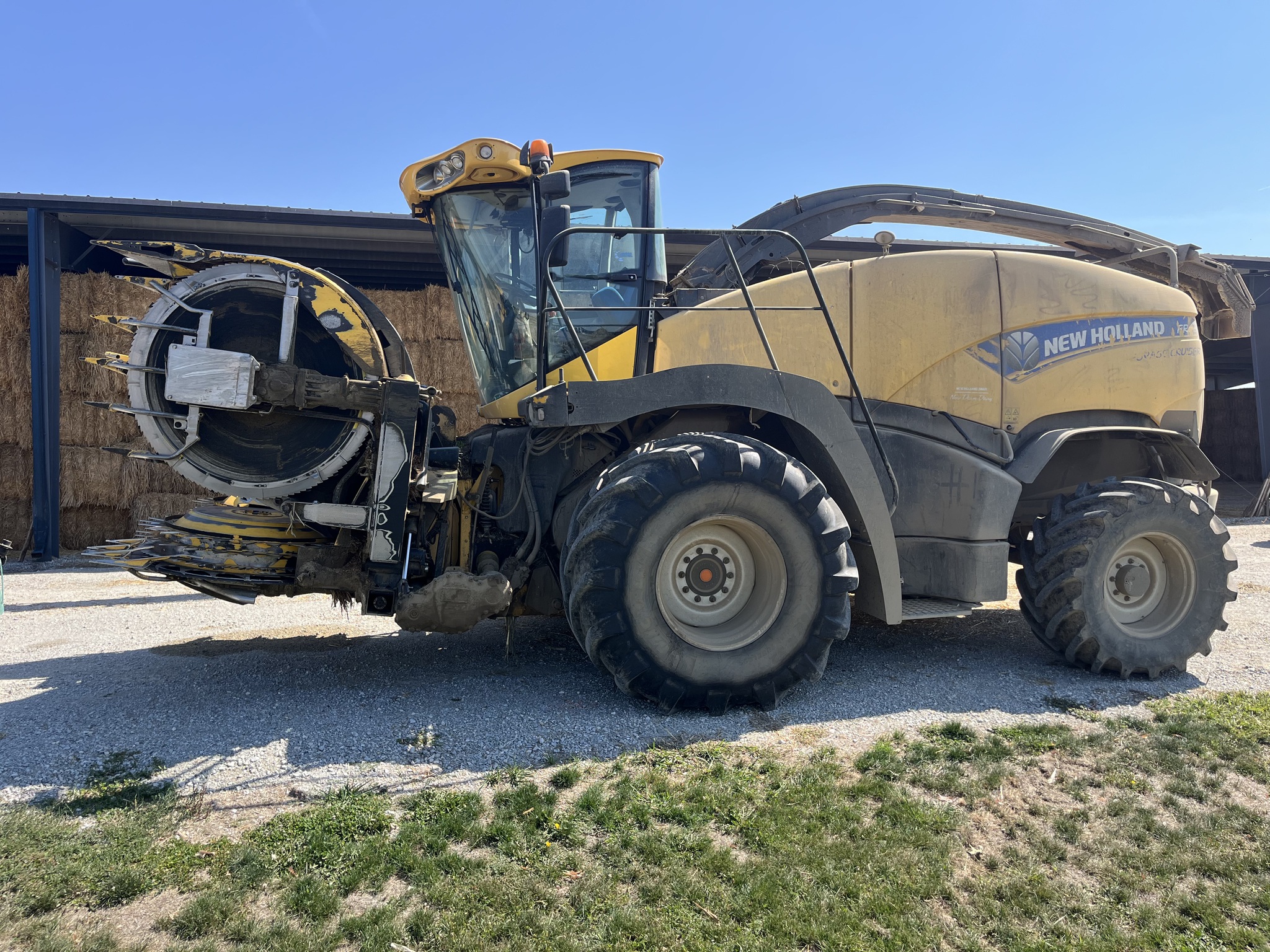 2015 New Holland FR600 Image 1