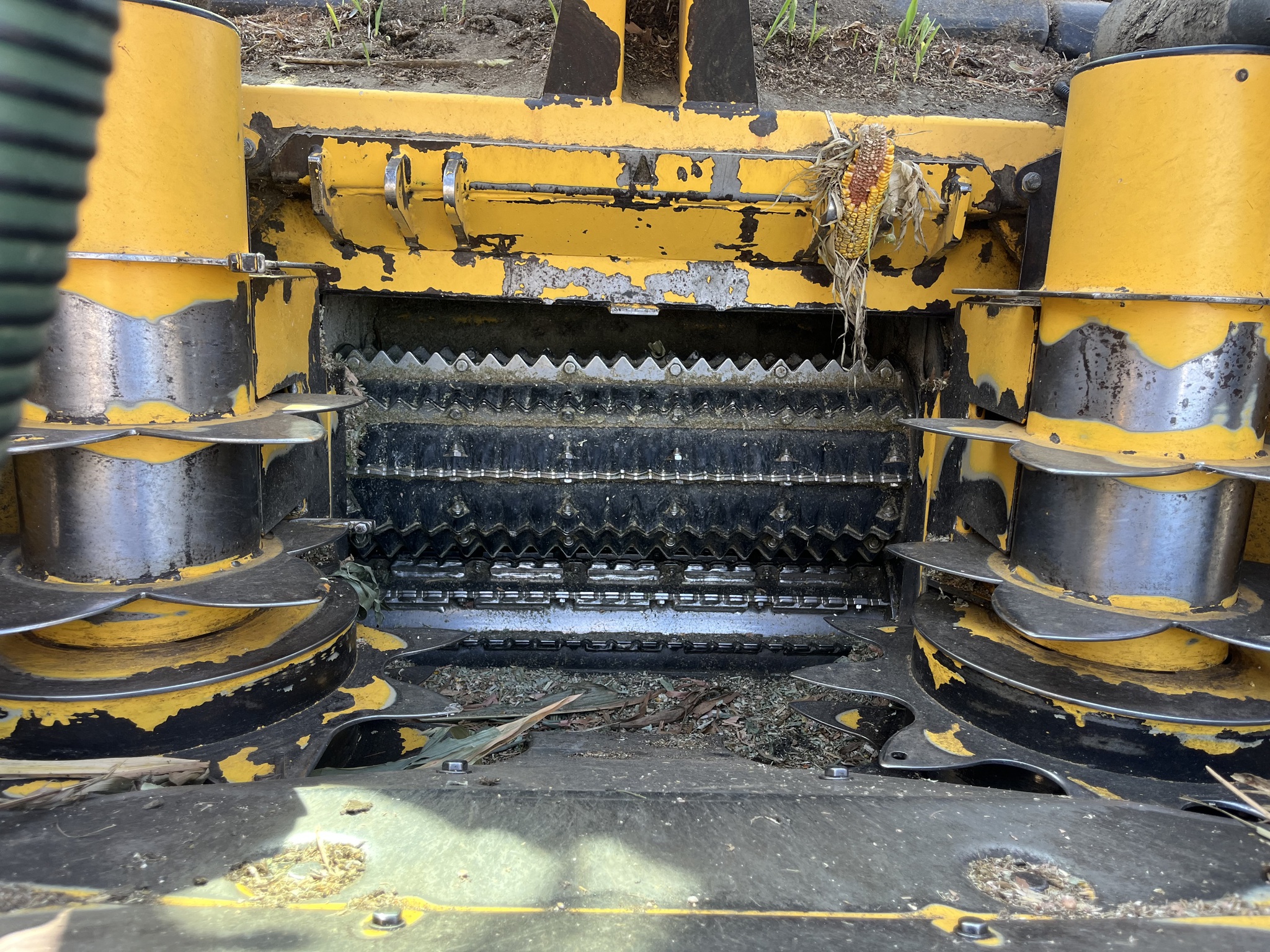 2015 New Holland FR600 Image 9