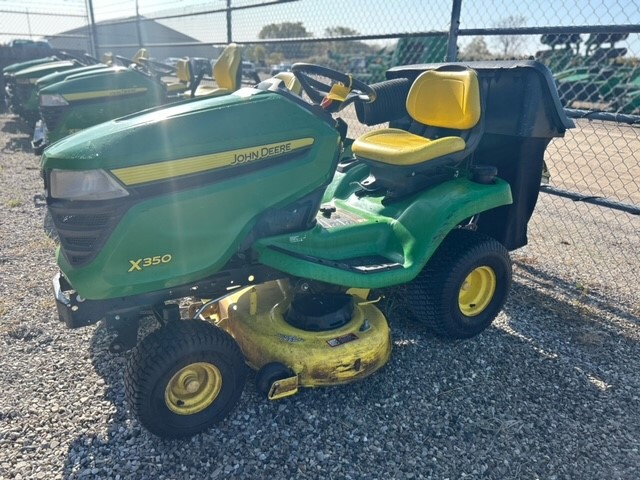 2022 John Deere X350 Lawn & Garden Tractors