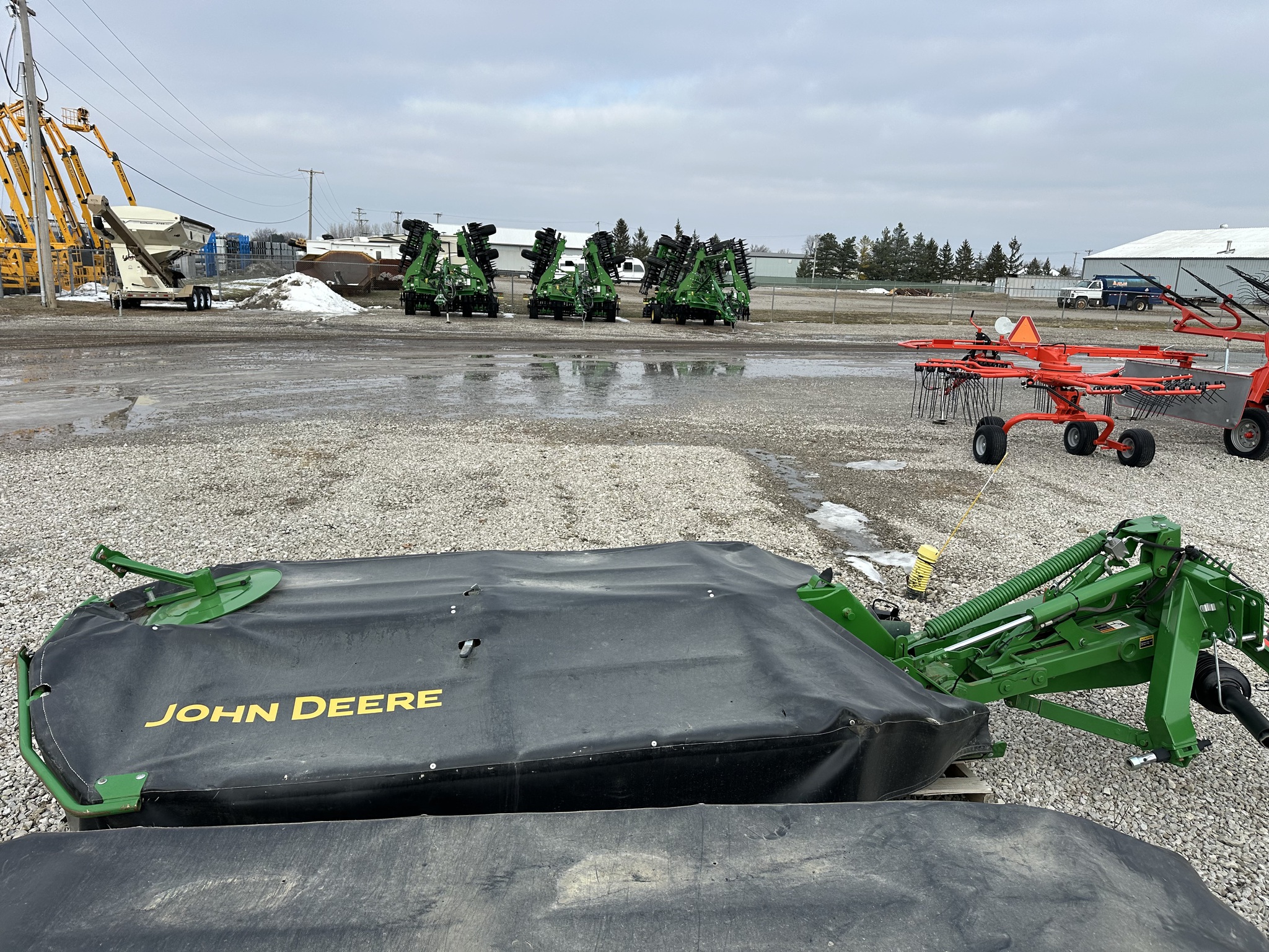 2023 John Deere R280 Image 8