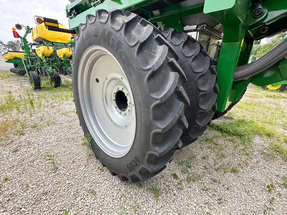 2024 Unverferth 2030-DT