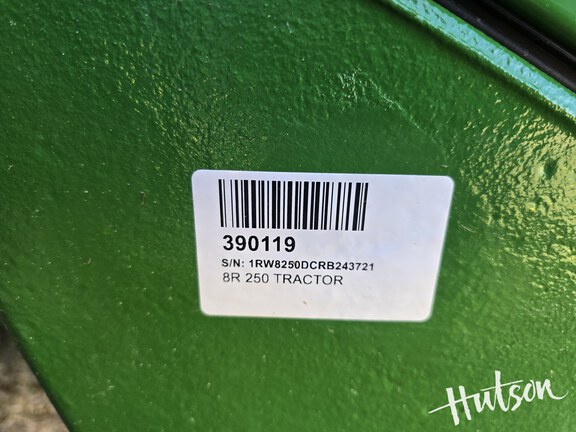 Photo of 2024 John Deere 8R 250