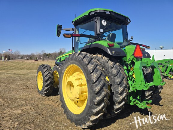 Photo of 2024 John Deere 8R 250