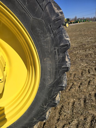 Photo of 2024 John Deere 8R 250