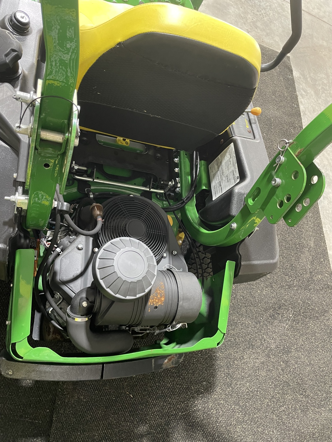 2024 John Deere Z930M Image 5
