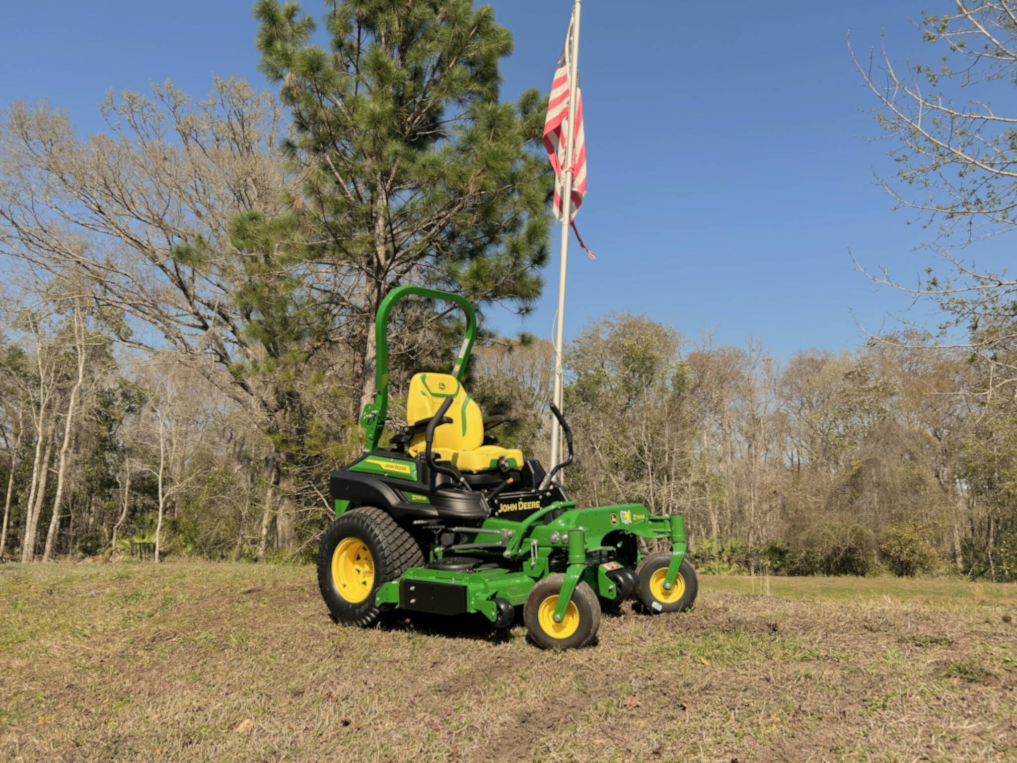 2024 John Deere Z930M Image 1
