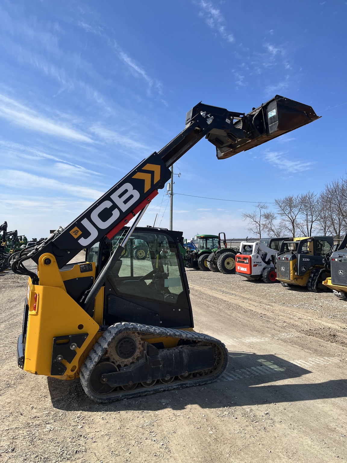 2022 JCB 2TS-7T Compact Track Loaders