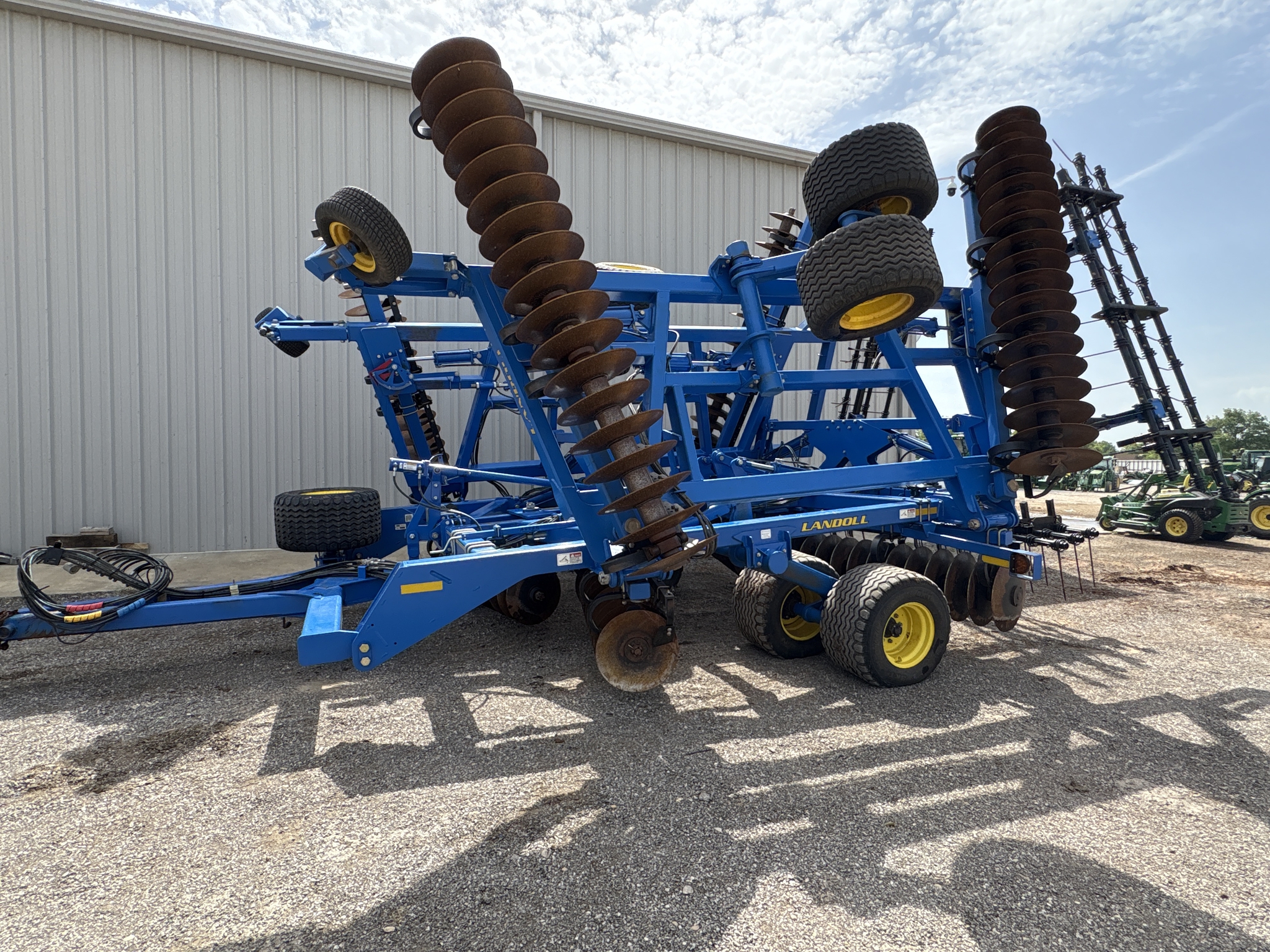 2022 Landoll 7530-35 Image 2