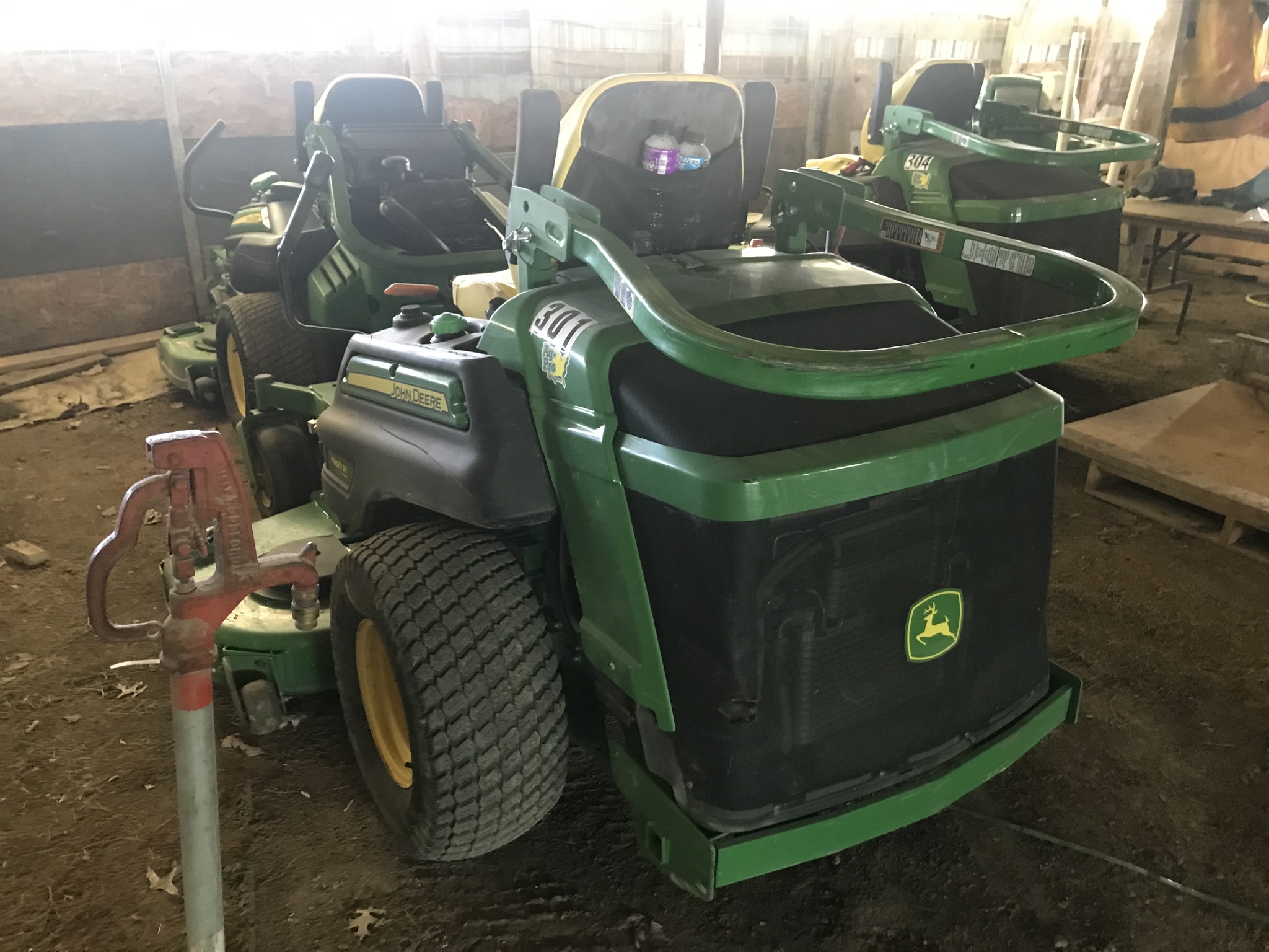 2022 John Deere Z997R Image 2