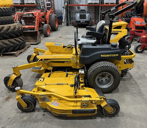 2017 Hustler Super 104 36 Image 5