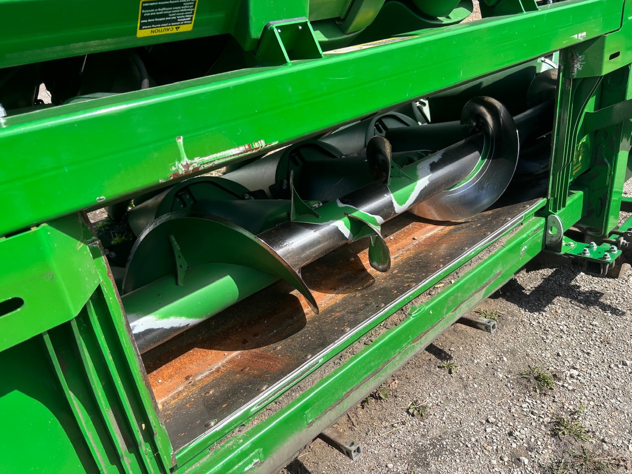  2018 John Deere 712FC StalkMaster at Heritage Tractor in Pontiac, IL