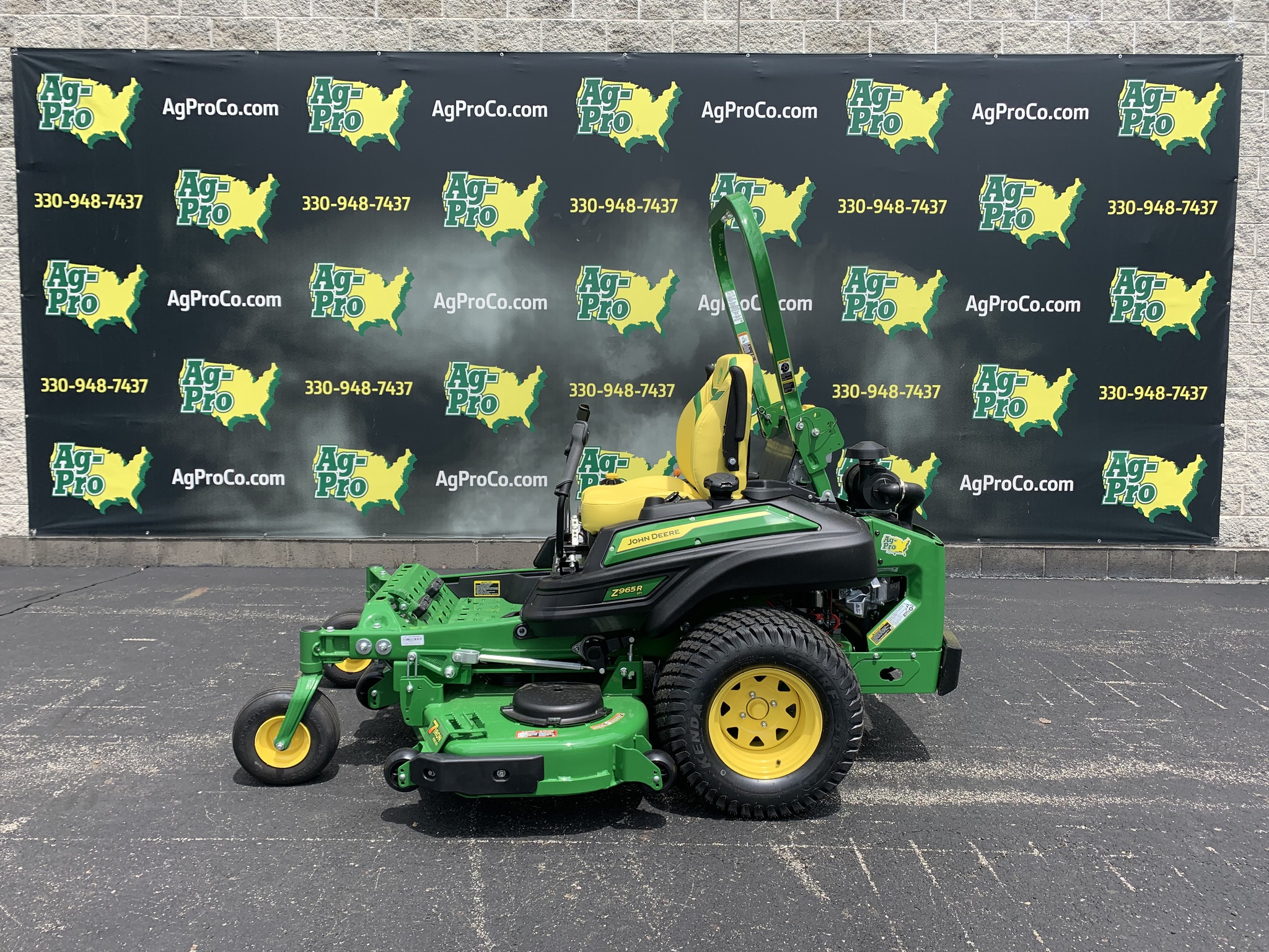2025 John Deere Z965R EFI 60