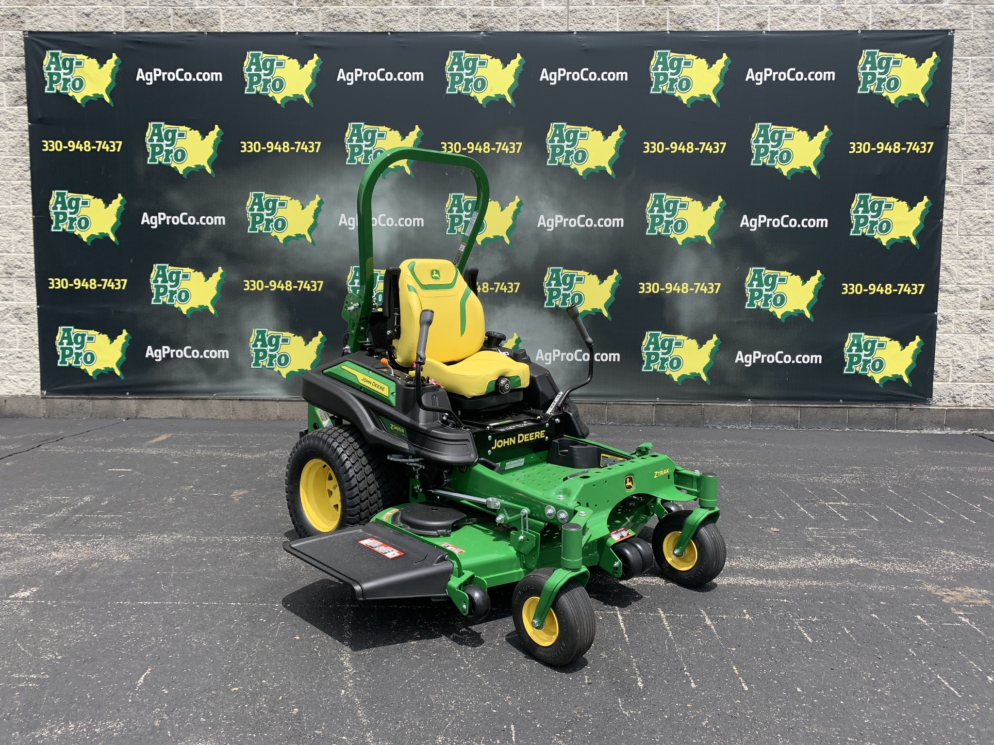 2025 John Deere Z965R EFI 60