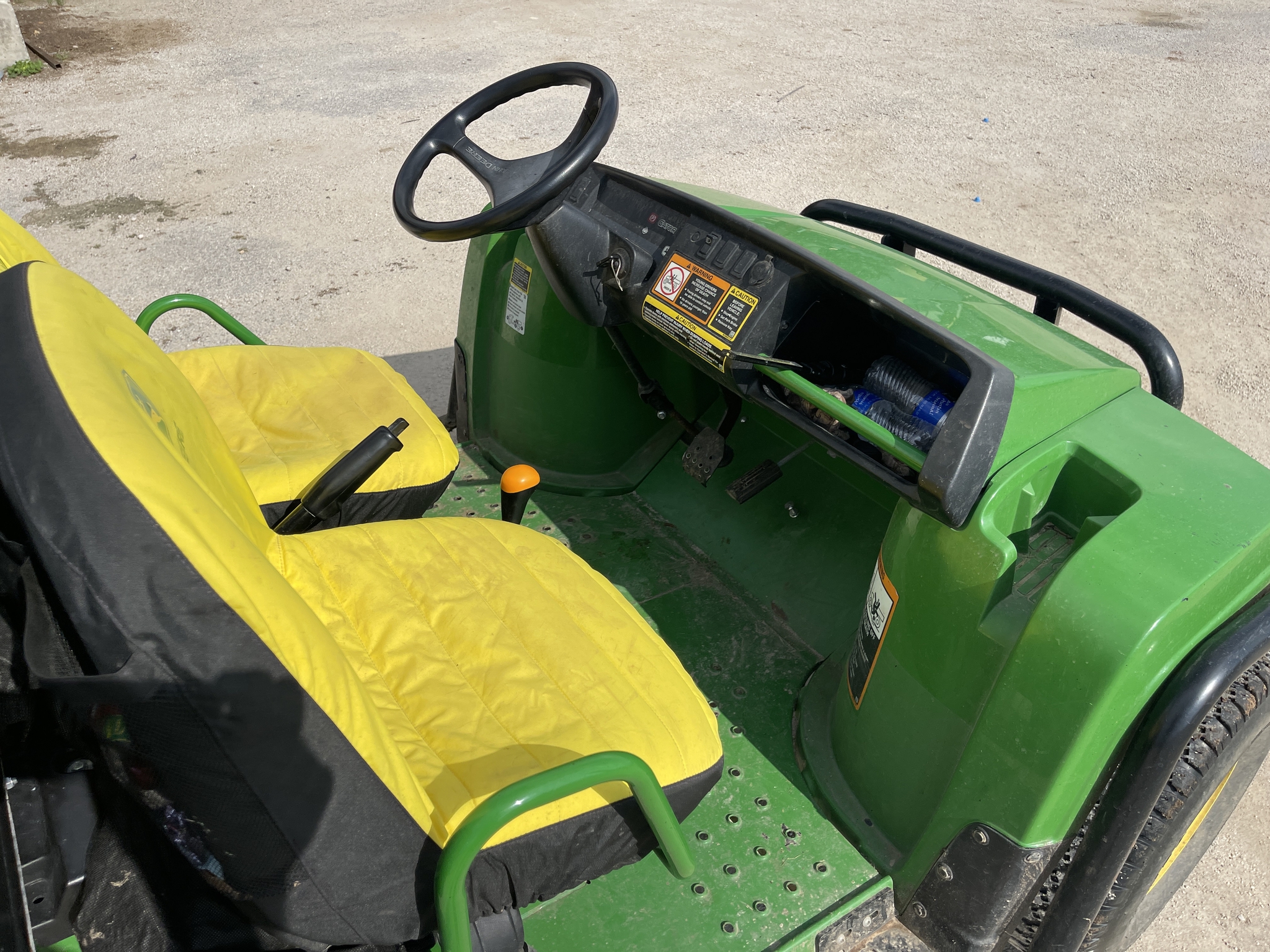 2021 John Deere TX TURF Image 13