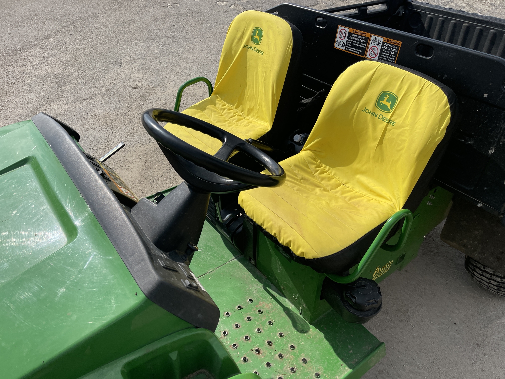 2021 John Deere TX TURF Image 12