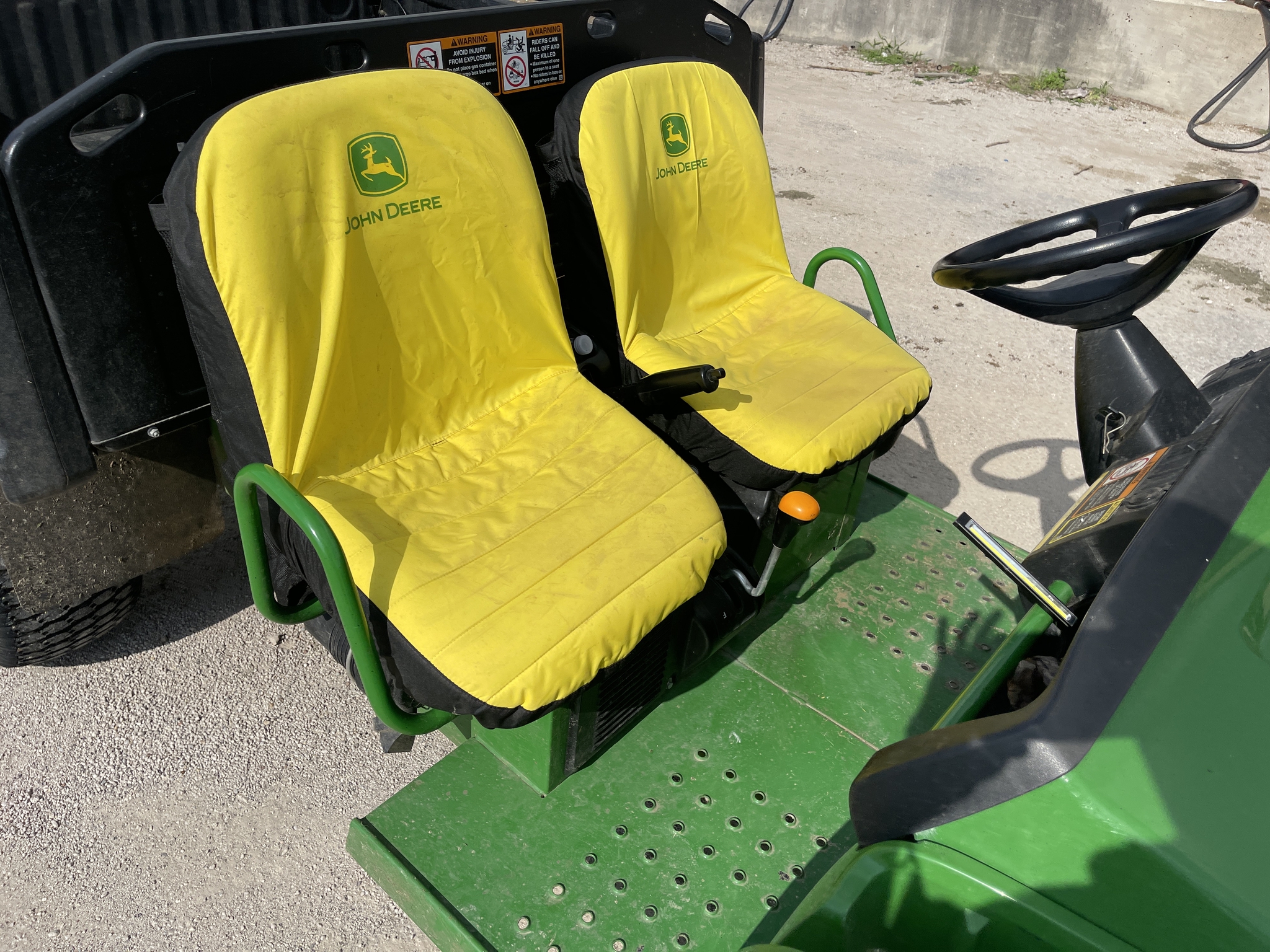 2021 John Deere TX TURF Image 11