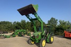 2018 John Deere 5075E Image 5
